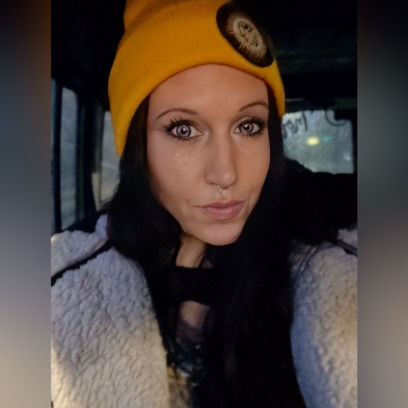 Meet your Posh Ambassador, Jayme - Picture 3 of 16